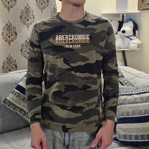 Abercrombie Kids Green Camouflage Long Sleeve Tee